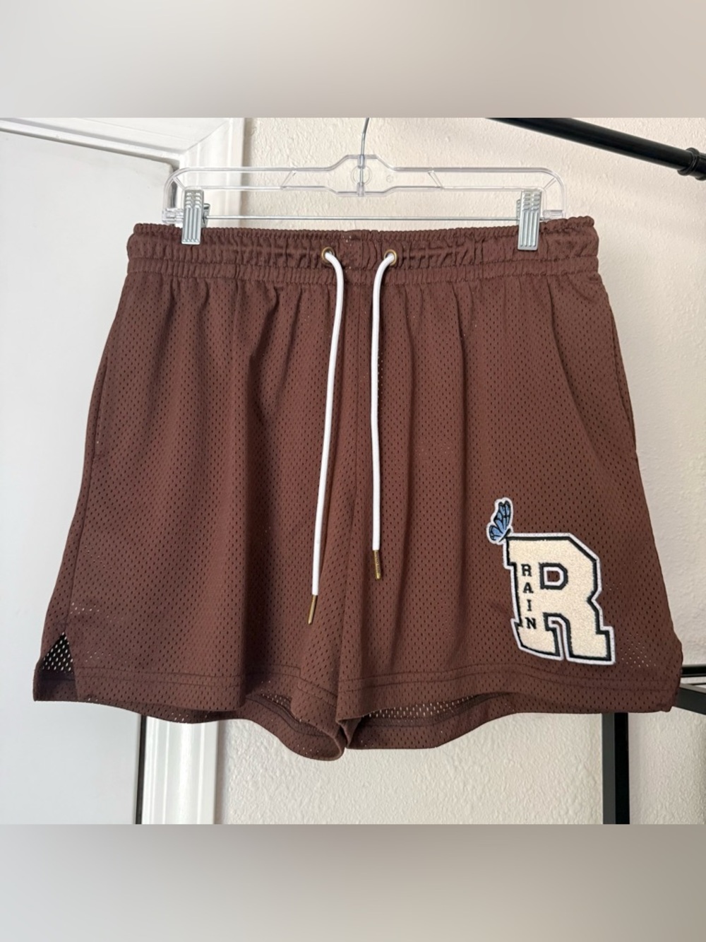 RYOKO‎ RAIN brown basketball mesh logo butterfly athletic pull on shorts